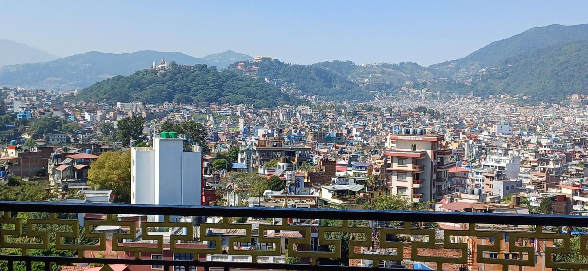 Hotel Yakroo Manang Katmandu Eksteriør billede