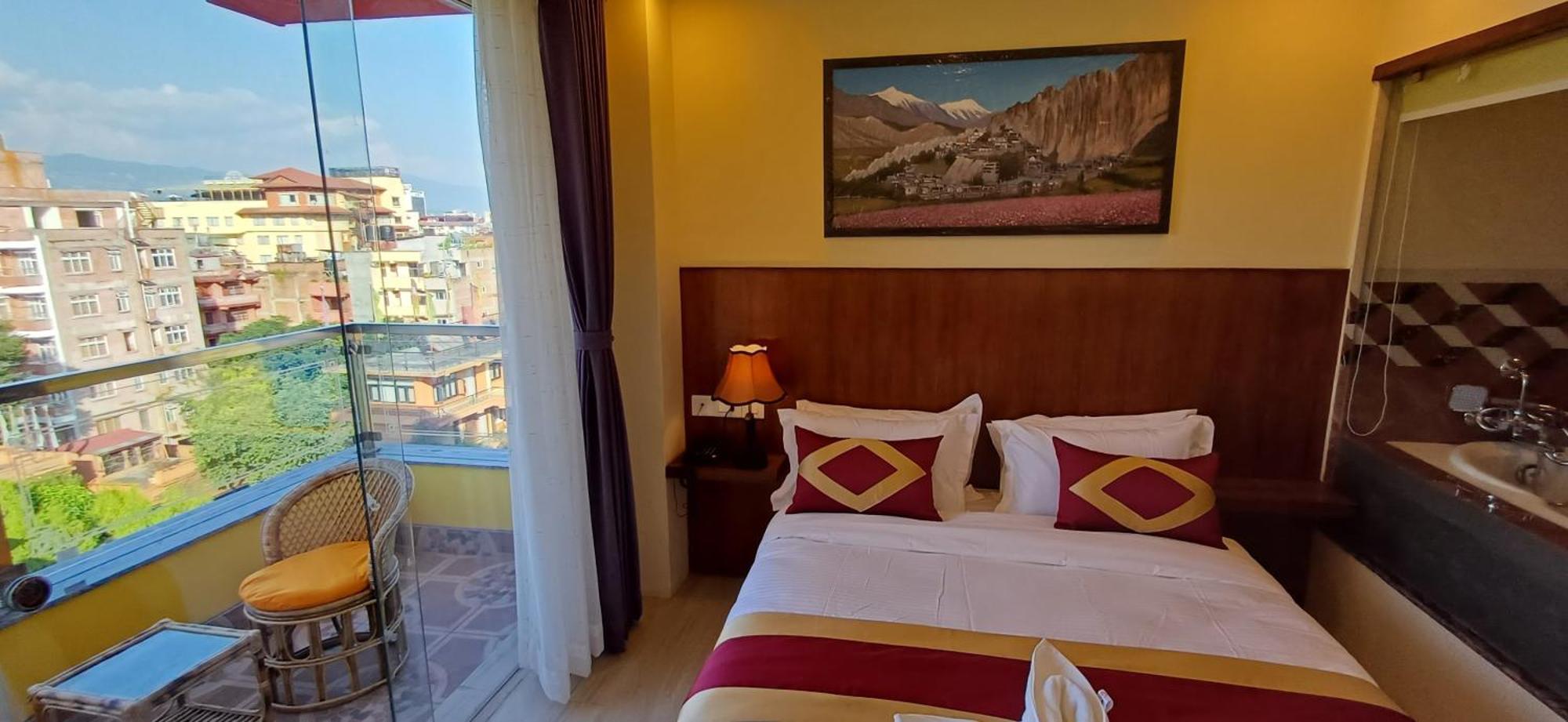 Hotel Yakroo Manang Katmandu Eksteriør billede