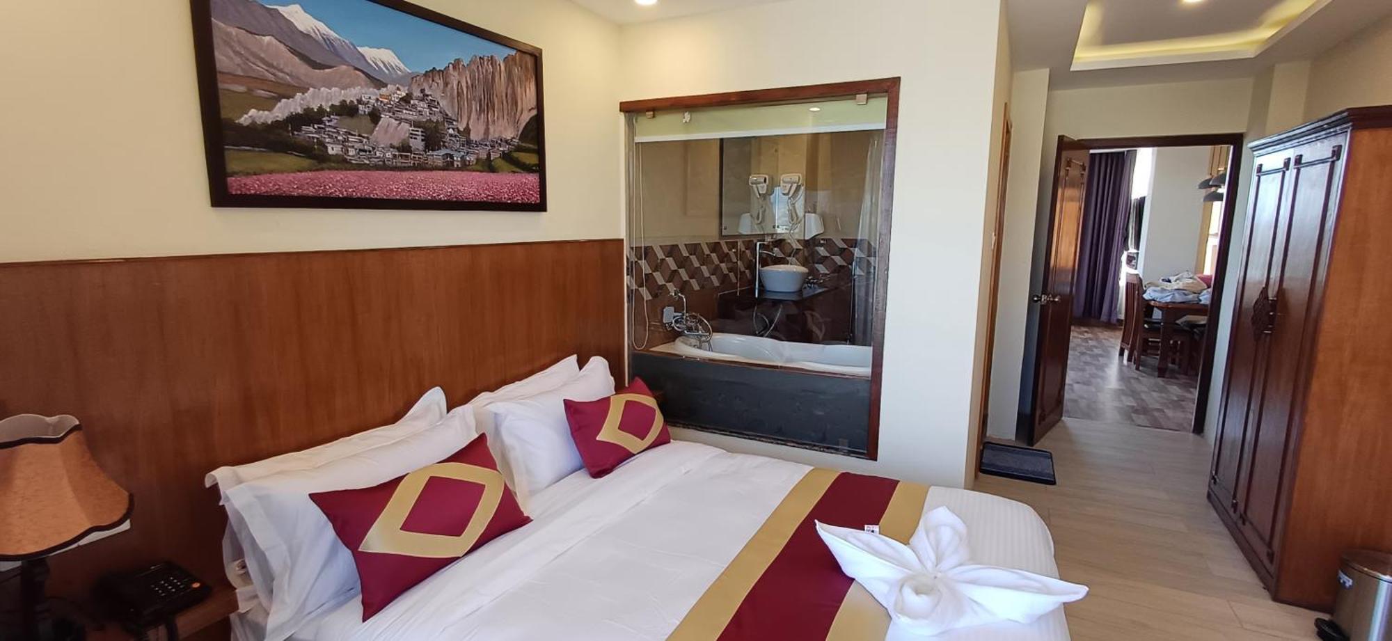 Hotel Yakroo Manang Katmandu Eksteriør billede