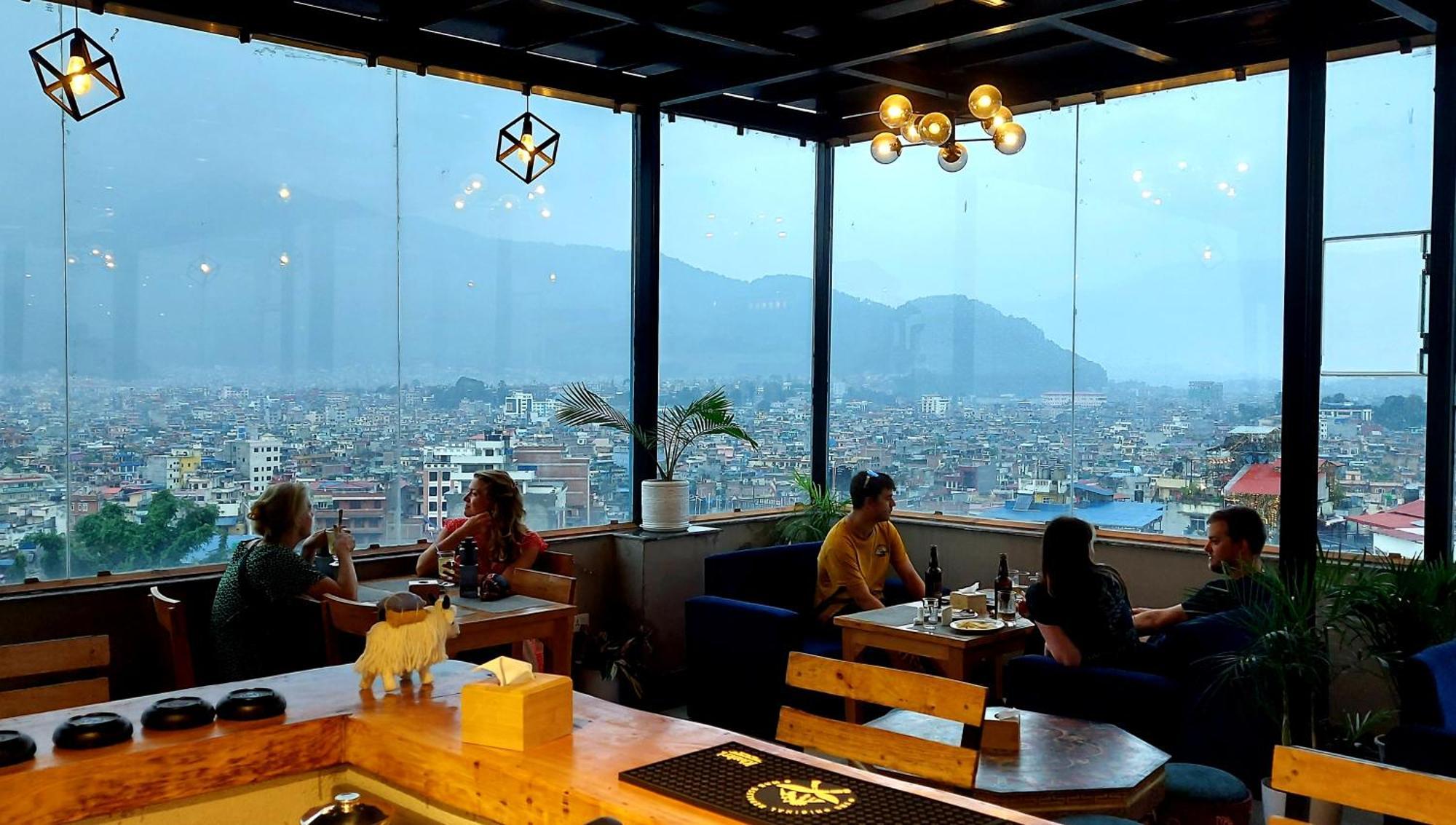 Hotel Yakroo Manang Katmandu Eksteriør billede
