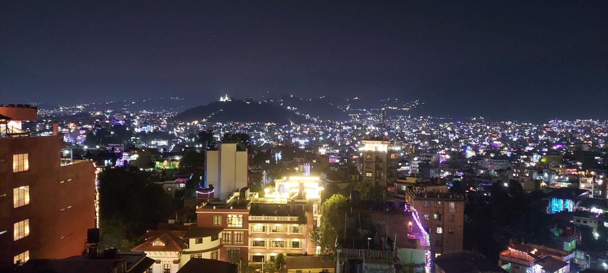 Hotel Yakroo Manang Katmandu Eksteriør billede