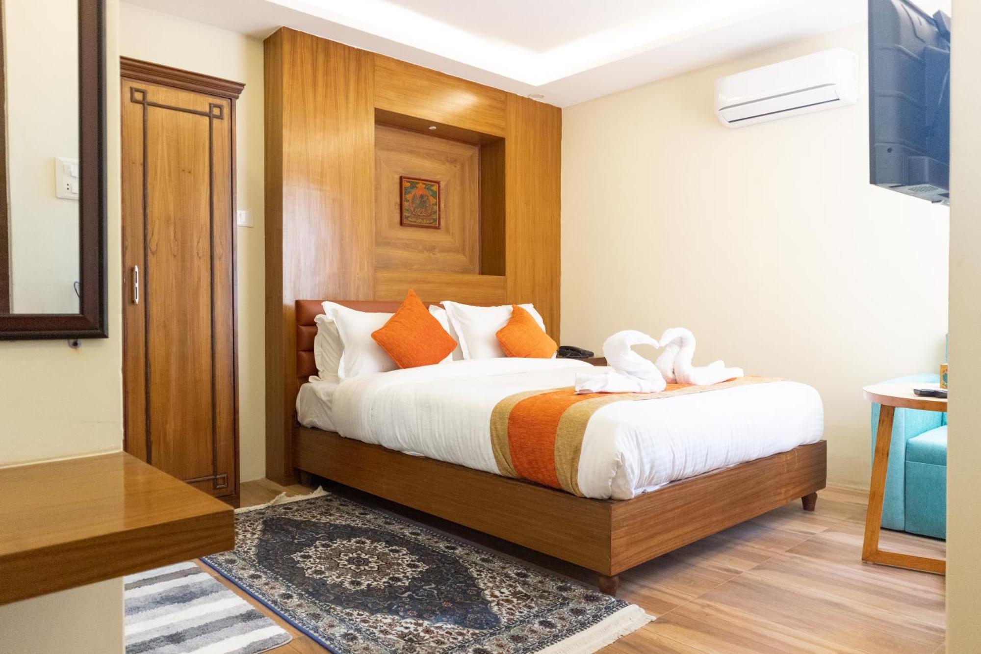 Hotel Yakroo Manang Katmandu Eksteriør billede